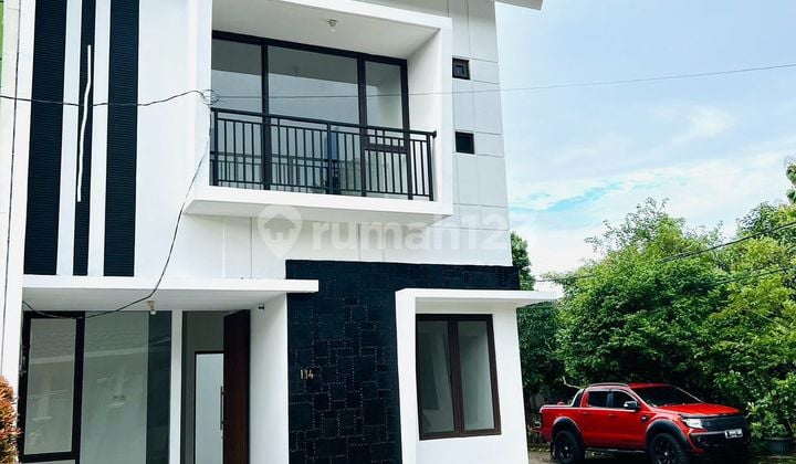 Rumah Ciputat Dijual Cepat, Tangerang Selatan, Bagus Siap Huni, Bebas Banjir