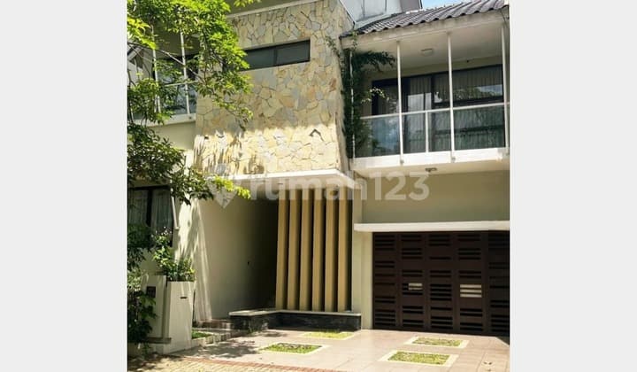 Rumah Dijual Cepat Sektor 7 Bintaro Split Level , Siap Huni, Akses Tol Bandara