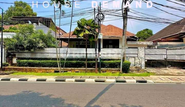 2 Kavling Rumah Prime Area Menteng Hitung Tanah. Lokasi Elite Jarang Ada. Tanah Persegi