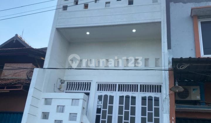 B U Jual Rumah Bagus 2 Lt Full Renov bisa untuk Investasi Semarang Timur