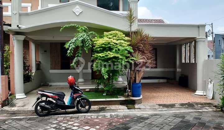 Sewa Rumah Bagus 3 KT bisa untuk Dekat Kantor Dekat Unimus Semarang Selatan, bisa Full Furnish70 Jt
