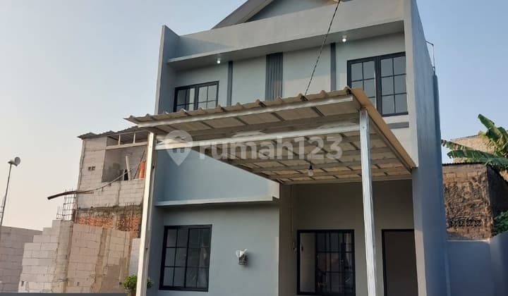 Cluster 2 Floor 750 Land with Swimming Pool in Cipayung Depok