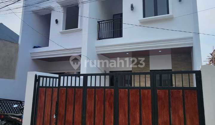 Jual Rumah 2 Lantai Roftoop Jagakarsa Jaksel