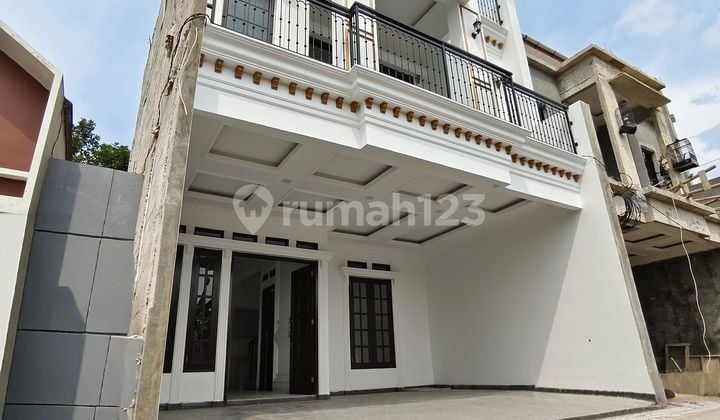 Jual Rumah American Classik Mini Cluster Limo Depok