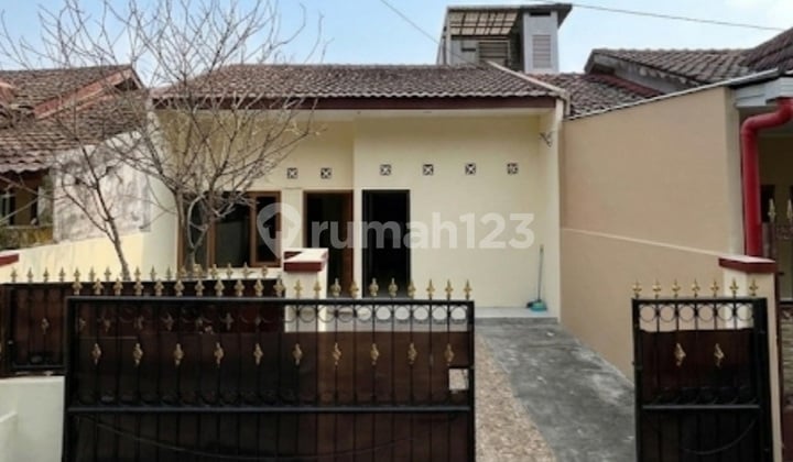 Sewa Rumah Vila Dago Toll, Serua