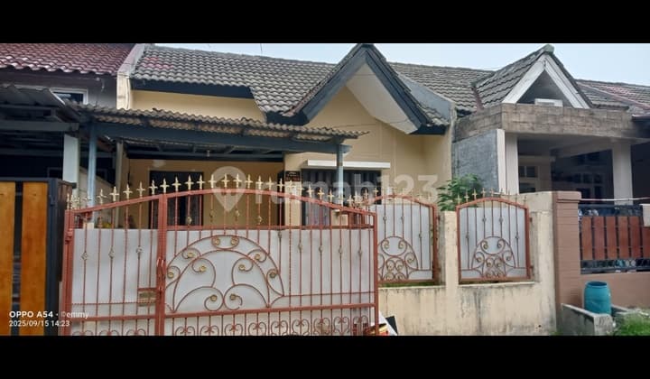 Sell Cheap House in BSD Nusaloka Ready to Occupied Between