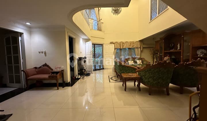 Rumah Sunter Huk Siap Pakai Jalan Lebar Dalam Komplek