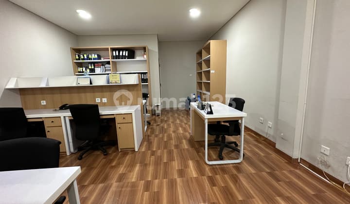 Ruko Royal Sunter Bagus Rapih Jarang Ada