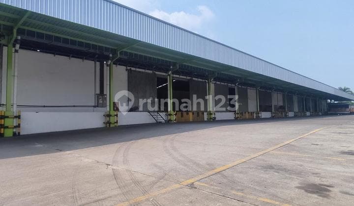 Good Warehouse for Rent in Karawang, Rarely Available