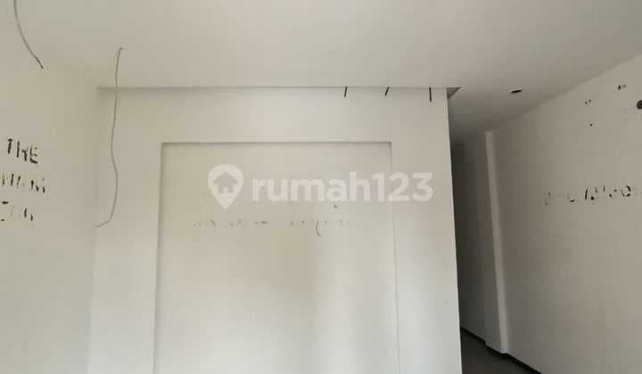 2-Storey Shop House with Good SHM in Nirwana Executive, Strategic Location