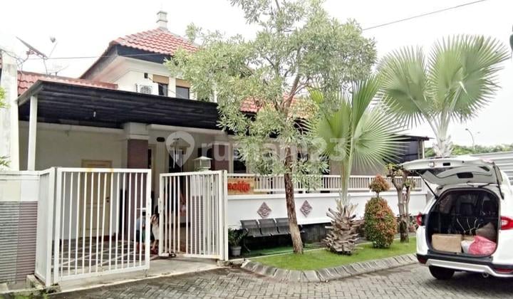 Rumah Bagus SHM di Pondok Tjandra One Gate System Siap Huni