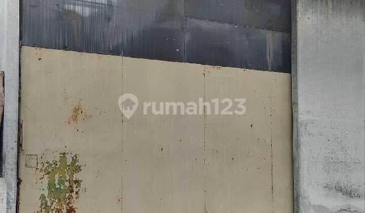 Good Warehouse in Gunung Anyar Strategic Location
