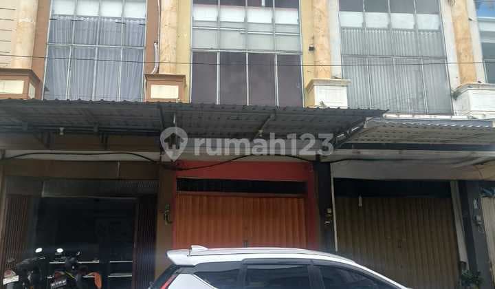 Ruko 3 Lantai Bagus di Mulyosari Lokasi Strategis