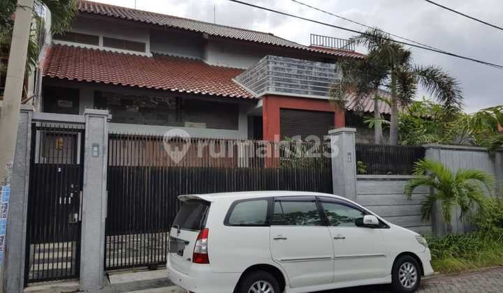 Rumah 2 Lantai Bagus SHM di Sidosermo Terawat Siap Huni