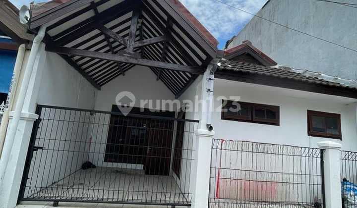 Rumah Bagus SHM di Manukan Makmur Siap Huni Lokasi Strategis
