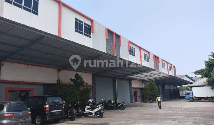Gudang 5000 m an di Daan Mogot jurumudi TGR