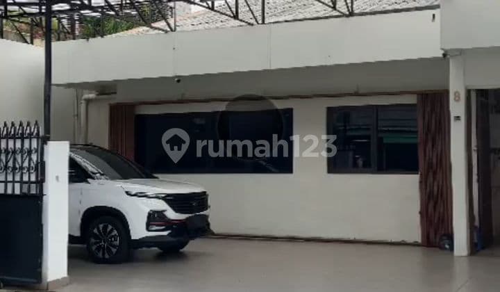 Rumah cocok u/gudang n KTR di kerajinan gajah mada