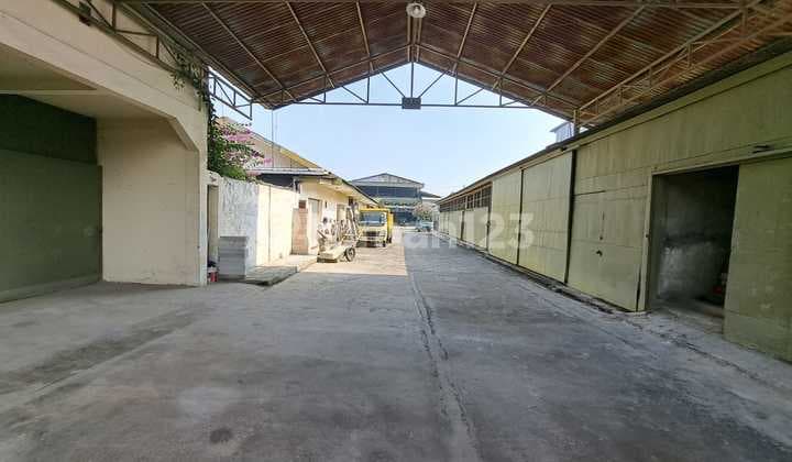 Gudang Semper Cilincing 2400 M