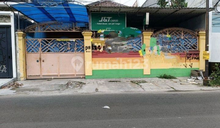 Rumah Sunter Hadap Timur Pinggir Jalan Raya