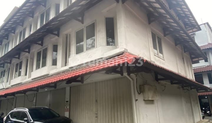 Cheap 3-Storey Shophouses in P. Jayakarta, Facing Main Road