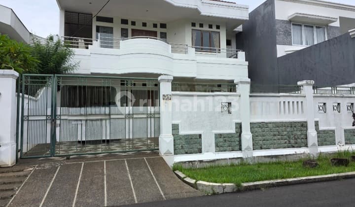 Rumah Sunter Dlm Kompleks Elite Siap Huni