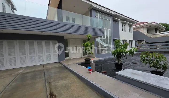 Rumah Sunter 2 Lt Dlm Kompleks