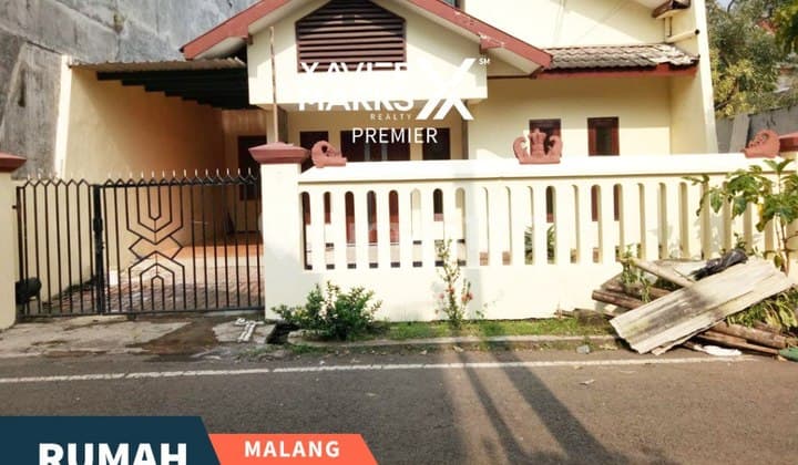 Rumah Terawat Dekat Pusat Kota di Sulfat Malang