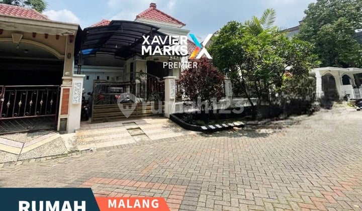 Rumah Pusat Kota Dekat Kampus di Permata Jingga Malang