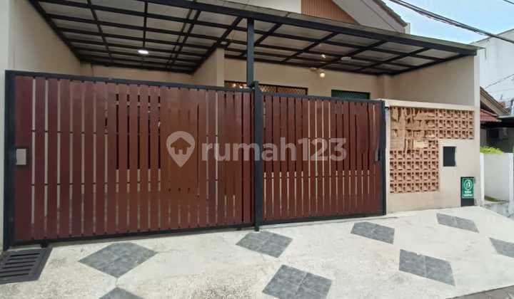 Rumah di Sektor 5 - Bintaro Jaya