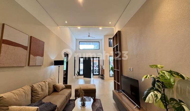 Rumah Modern Brand New Di Kota Baru Parahyangan Dekat Pasteur Bandung