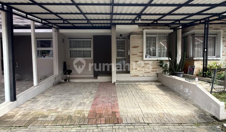For Sale Modern Compact Siaphuni House, Kota Baru Parahyangan Bandung
