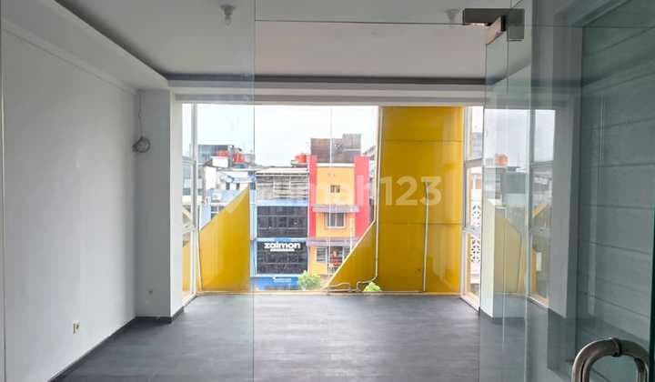 Dijual/Disewakan Ruko 4,5 Lantai di Paskal Hyper Square Blok A - Lokasi Premium