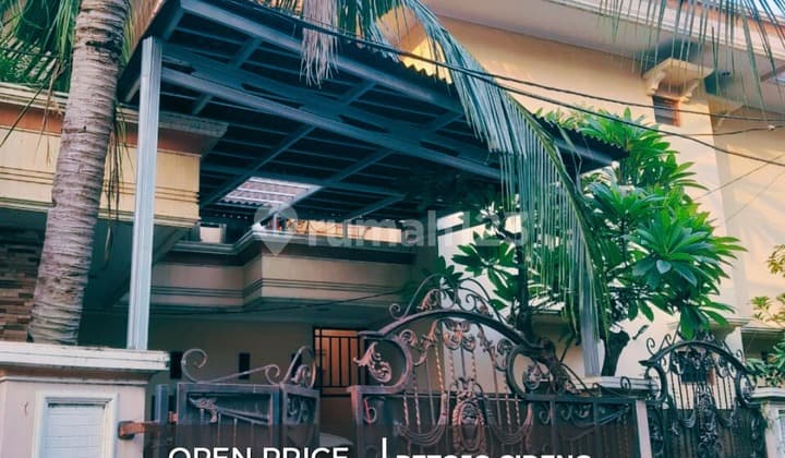 House For Sale Ready to Occupy in a Complex in Petojo Cideng, Central Jakarta