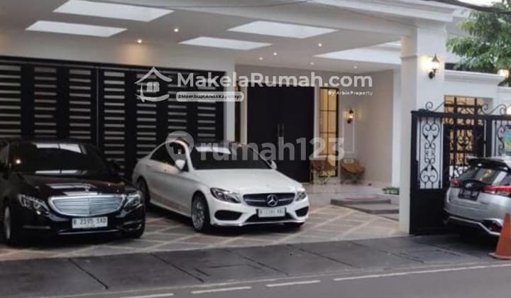 Rumah Dijual di Taman Wijaya Kusuma Cilandak Jakarta Selatan