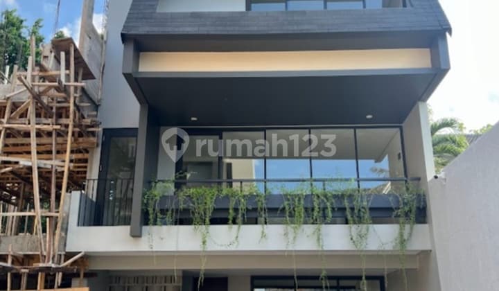 Dijual Rumah Brand New Home Eksklusif Sisa 2 Unit Di Kawasan Prestis Kemang Jakarta Selatan