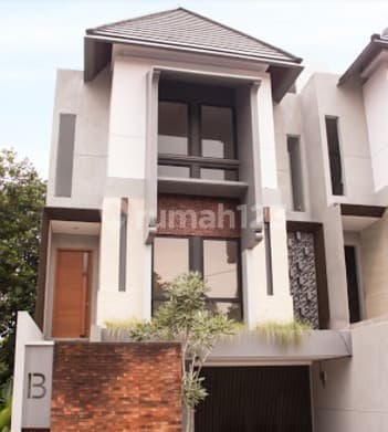 Rumah Mewah Strategis Di Ruma Prana Cilandak Jakarta Selatan