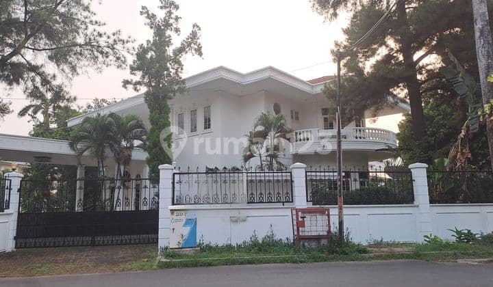 House For Sale In Zambrud Permata Hijau Within Private Pool Cluster