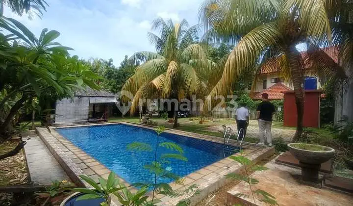 Land for Sale Fast Strategic Location on Jagakarsa Roadside