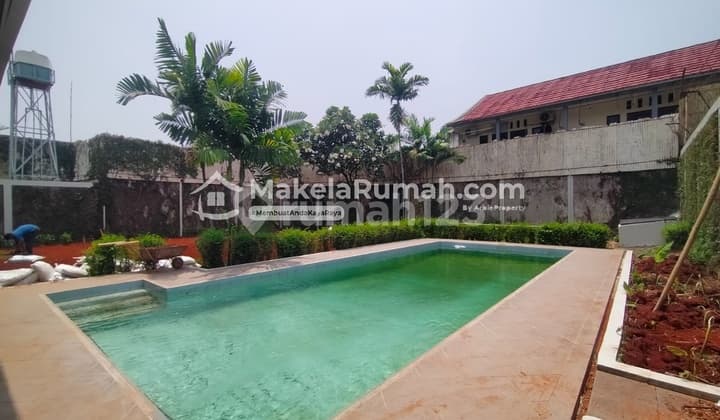 House For Sale Fast With Pool Strategic Location Near Cipete Road