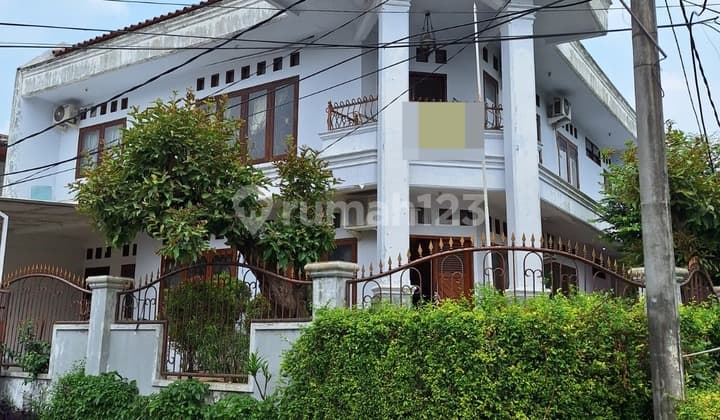 Dijual Rumah Siap Huni Camar Bintaro