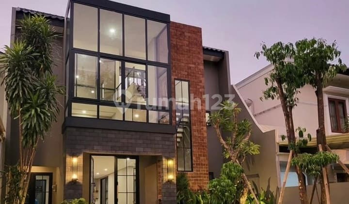 Dijual Rumah cantik siap huni BSD Versailes. Tangerang Selatan