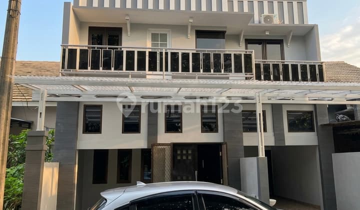 Translation: For Sale: Affordable House Next to Bintaro, Near UPJ Campus