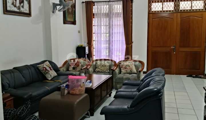 Rumah di Jalan Ekor Kuning 3, Rawamangun - Cocok untuk Kost!
