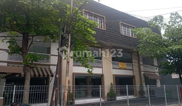 Building 3 Lantai di Kalimalang, Jakarta Timur