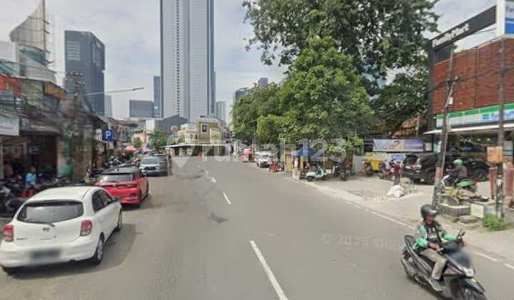 Ruko di Bendungan Hilir, Tanah Abang - Bentuk Ngantong