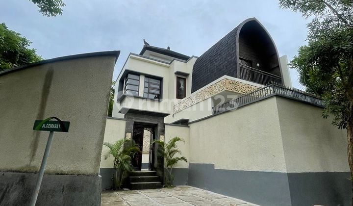 Hot List Di Jual Villa Lokasi Mumbul Nusa Dua Kuta Selatan Badung