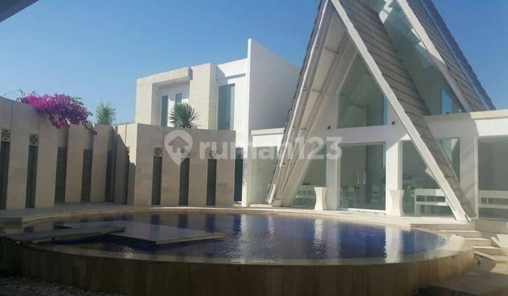 TOP URGENT FOR SALE BONUS BUILDING LAND LOCATION TUBAN KUTA BADUNG