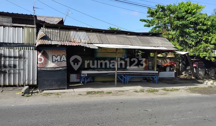 SURE DEAL FOR SALE LAND SIDE OF ROAD LOCATION LAKE TEMPE SANUR SOUTH DENPASAR