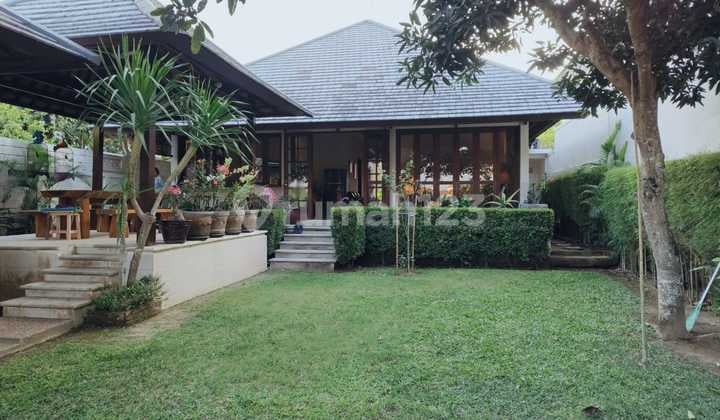 Di Jual Tanah Bonus Bangunan Villa Lokasi Batu Bolong Canggu Kuta Utara Badung Bali