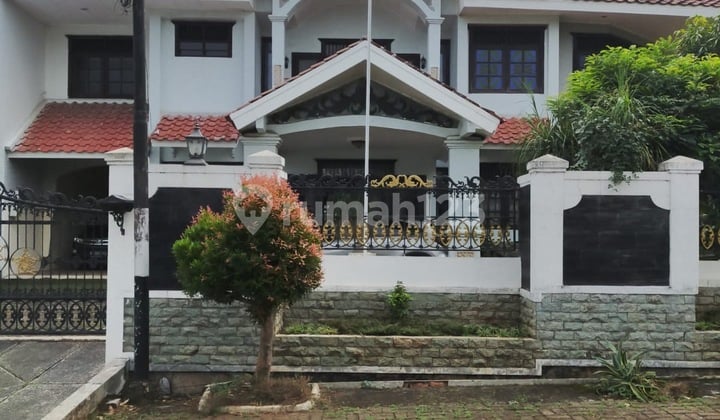 Rumah Cantik 2 Lantai Terawat Puri Cinere